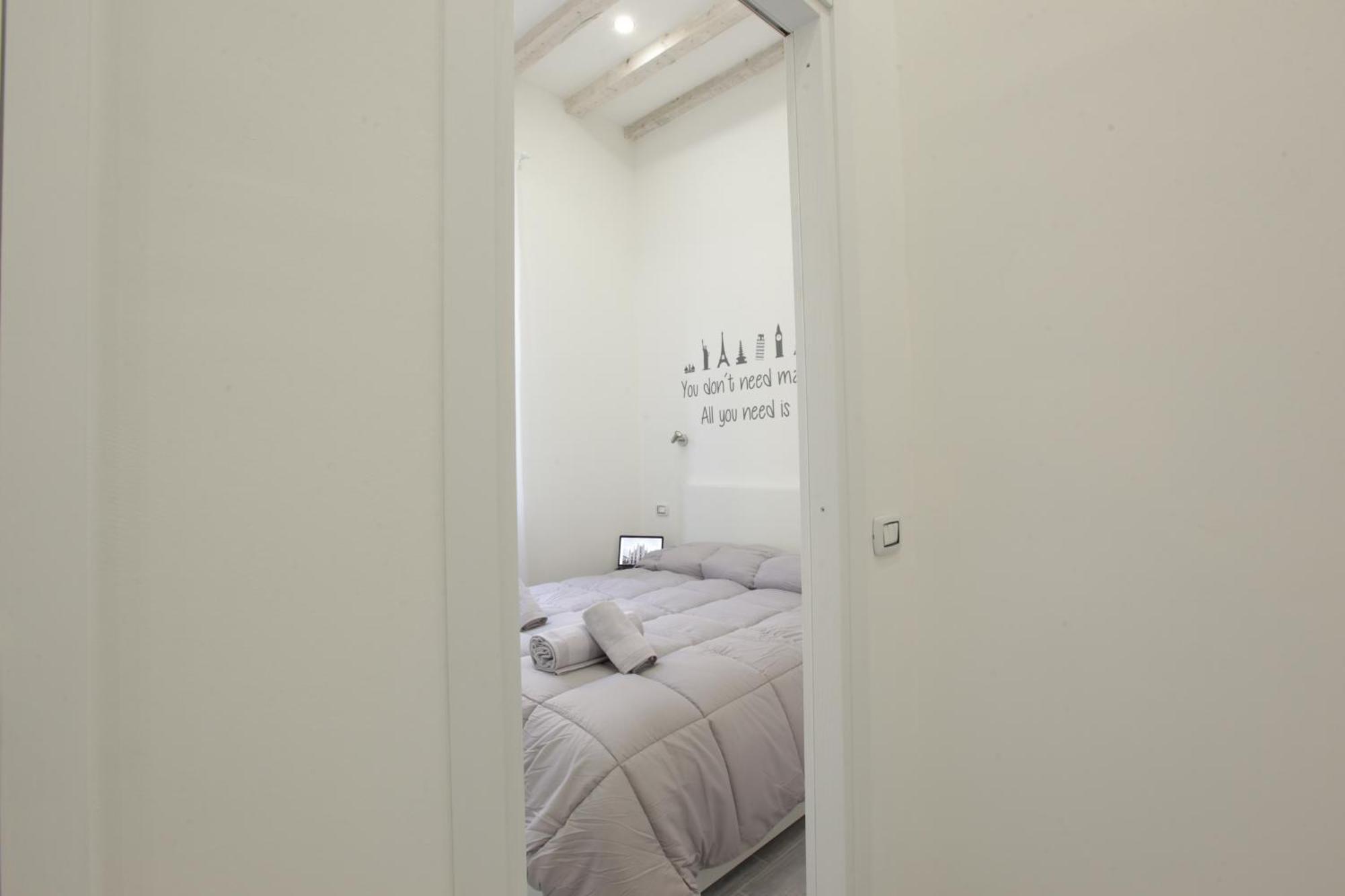 Amazing Apartment In City Center With Balcony มิลาน ภายนอก รูปภาพ